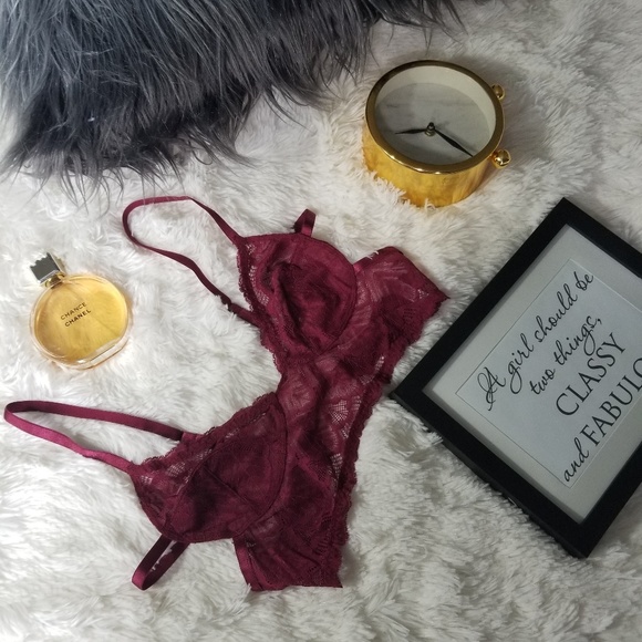 COPY - Brand New Bralette and Thong Lingerie Set - Picture 1 of 3